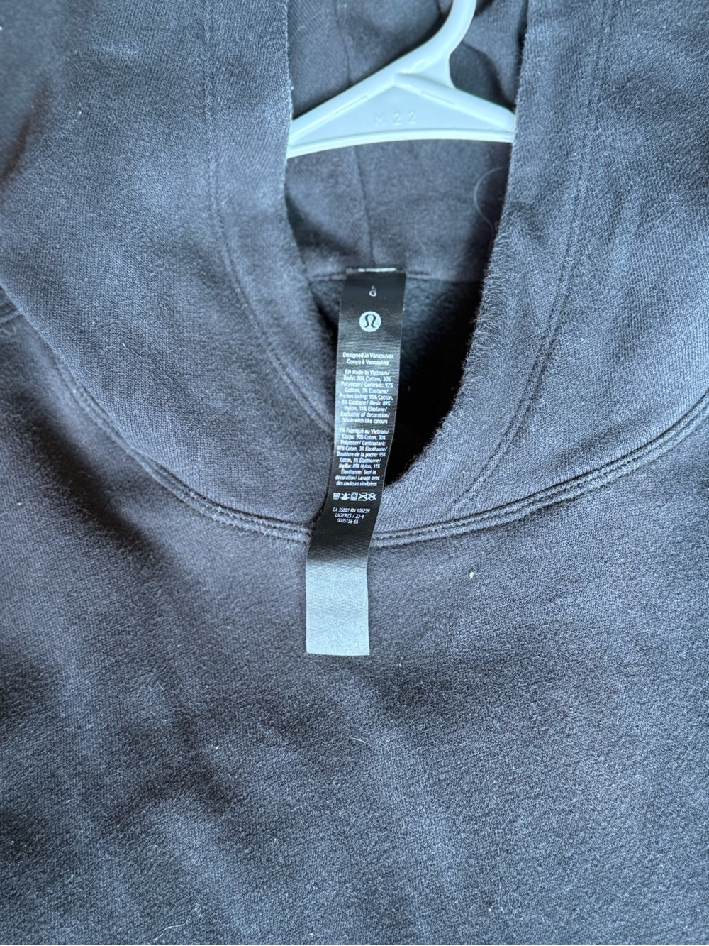 lululemon athletica Men's Black Hooded Sweatshirt - Picture 2 of 4